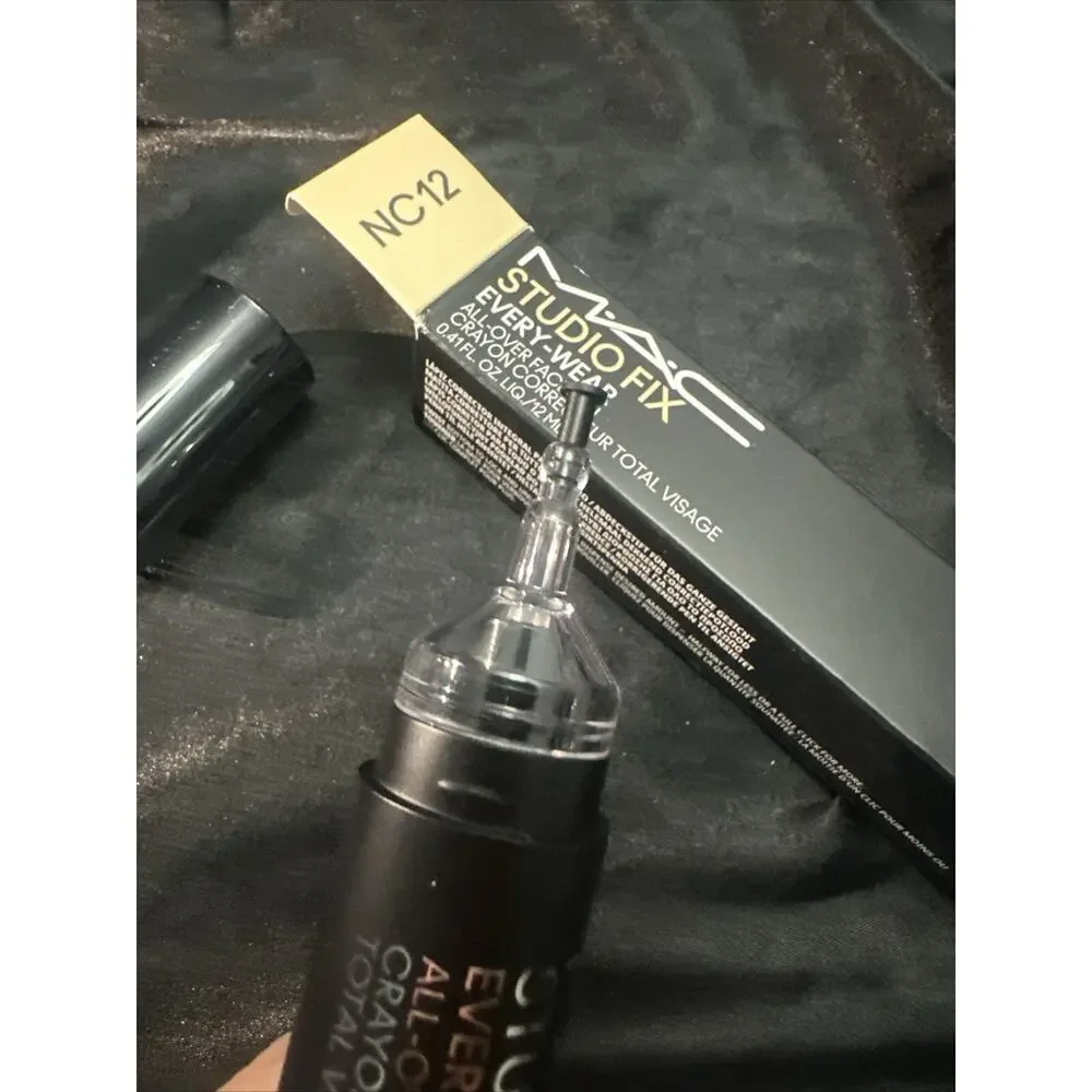 AUTHENTIC! MAC Studio Fix Every-Wear All-Over Face Pen NC12 0.41 oz
